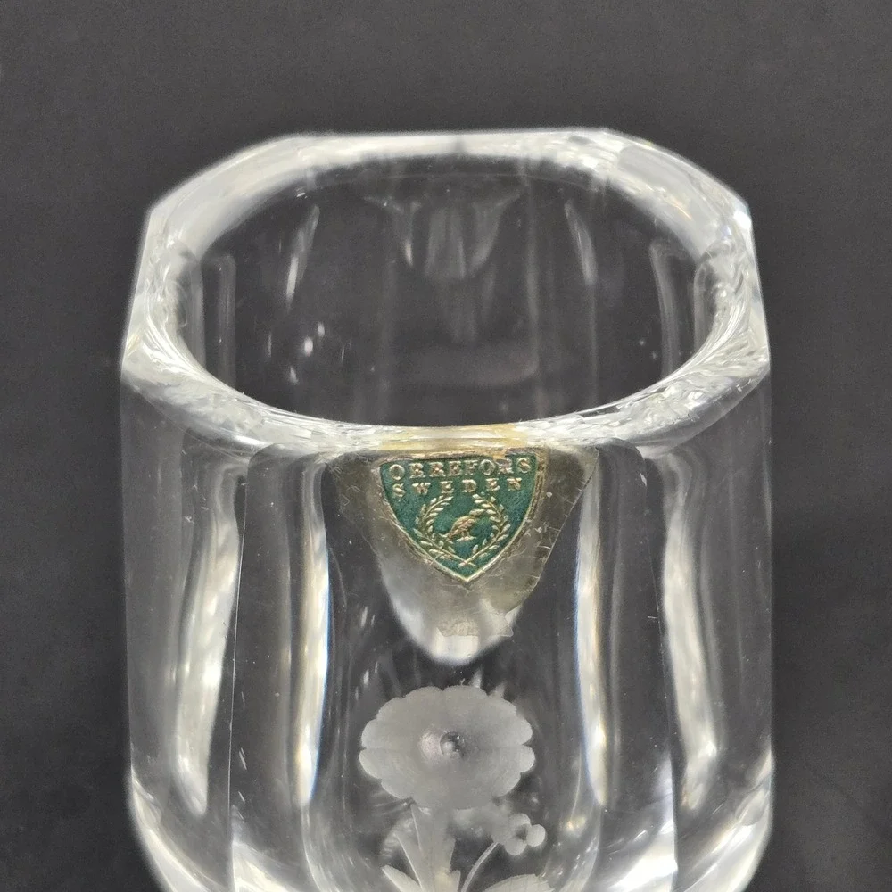 Orrefors Sweden Crystal Bud Vase Etched Flower Signed Vintage Glass 2.75